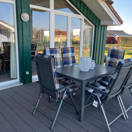 Ferienhaus "Deichglueck" Direkt An Der Nordsee Wesselburenerkoog Exterior photo