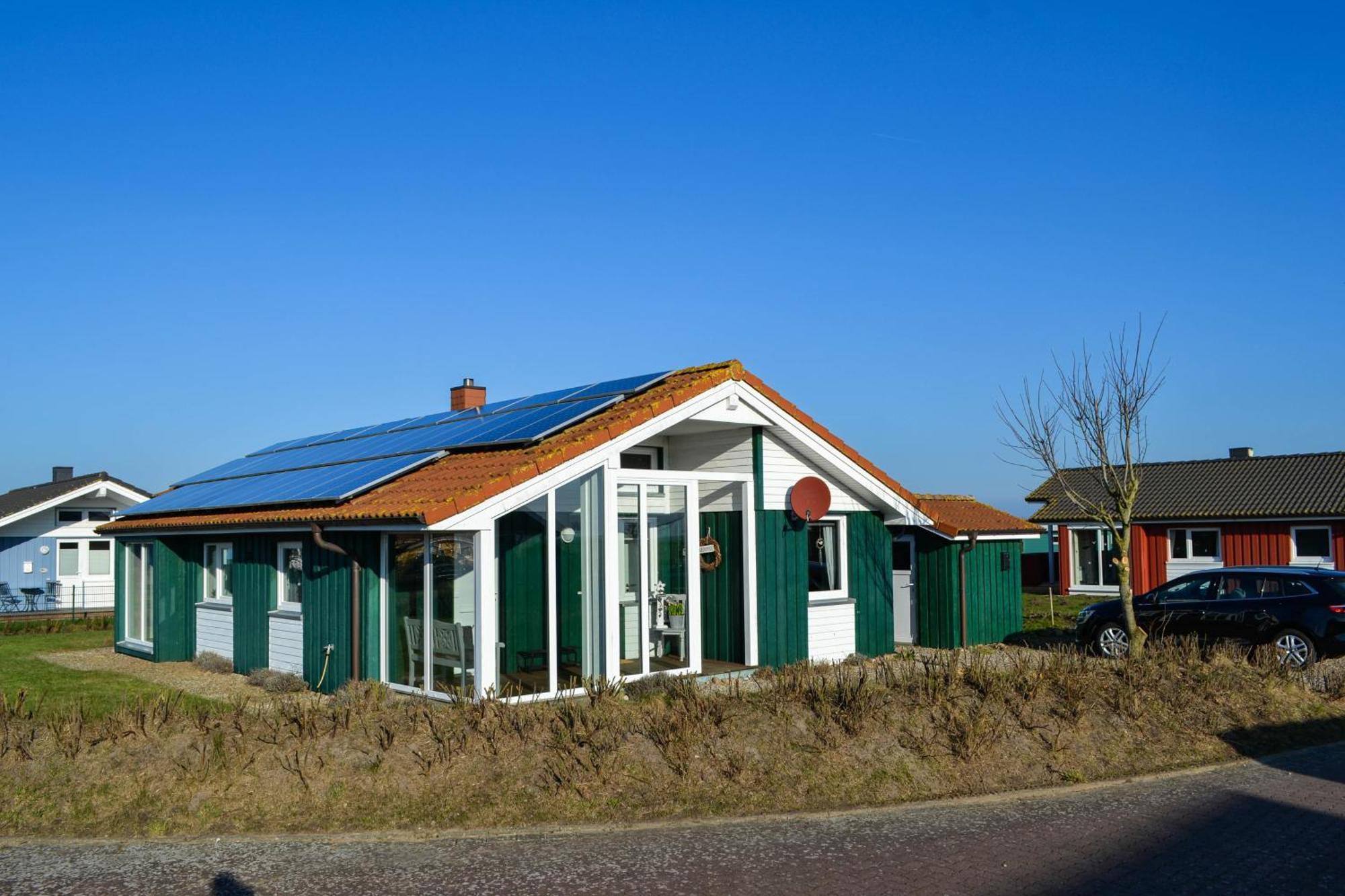 Ferienhaus "Deichglueck" Direkt An Der Nordsee Wesselburenerkoog Exterior photo