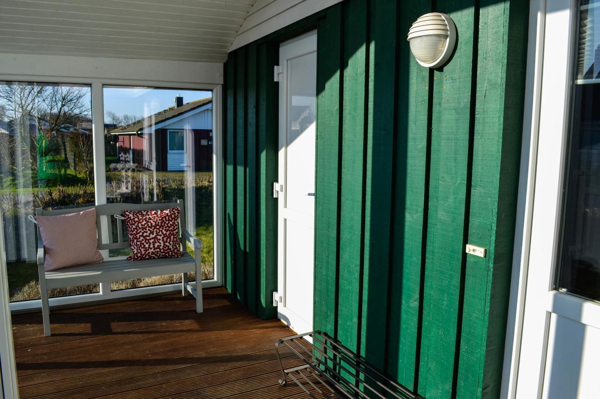 Ferienhaus "Deichglueck" Direkt An Der Nordsee Wesselburenerkoog Exterior photo