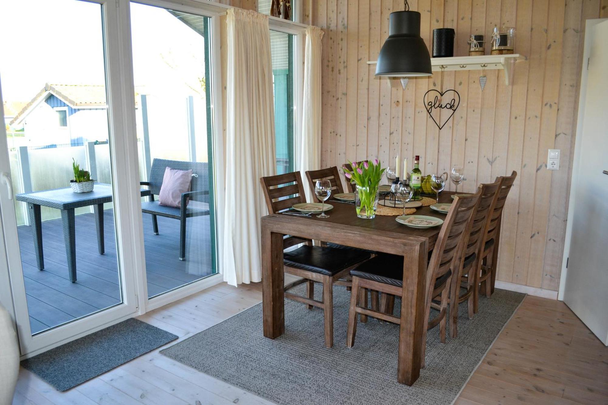 Ferienhaus "Deichglueck" Direkt An Der Nordsee Wesselburenerkoog Exterior photo